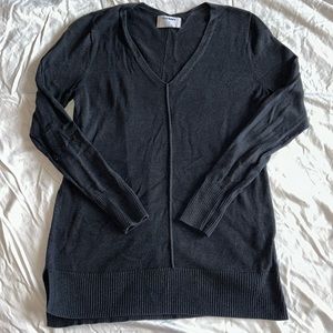 Black V-Neck Sweater - Women’s S - Old Navy